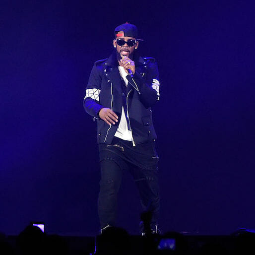 R. Kelly Reportedly Holding Women Against Their Will in Sex 