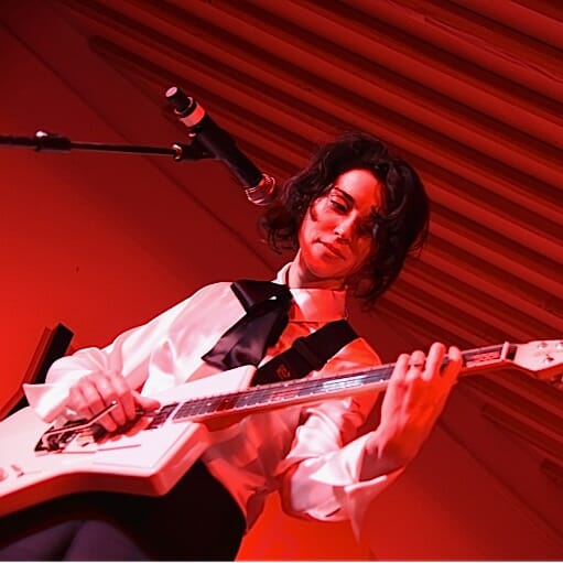 Watch St. Vincent Play New Song, 