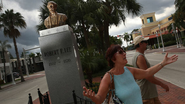 Ohio Town Honors Its Non-Existent Confederate History, Reinstalls Robert E. Lee Statue