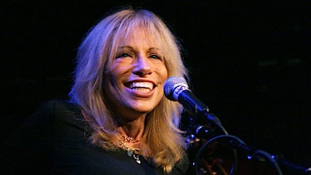 Listen: Carly Simon and the Mystery of “You’re So Vain”