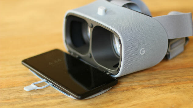 Daydream View (2017): Virtual Reality for the Masses