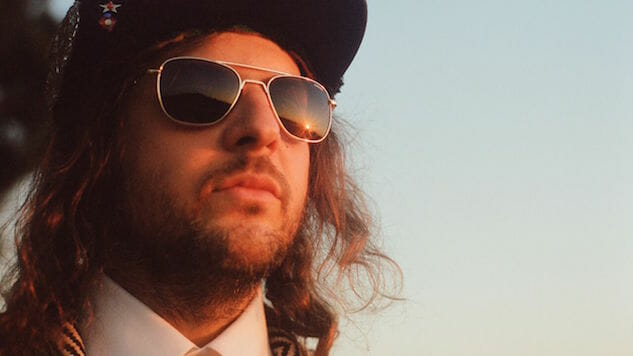 King Tuff’s Easygoing New Single, “Thru The Cracks,” Features Jenny Lewis