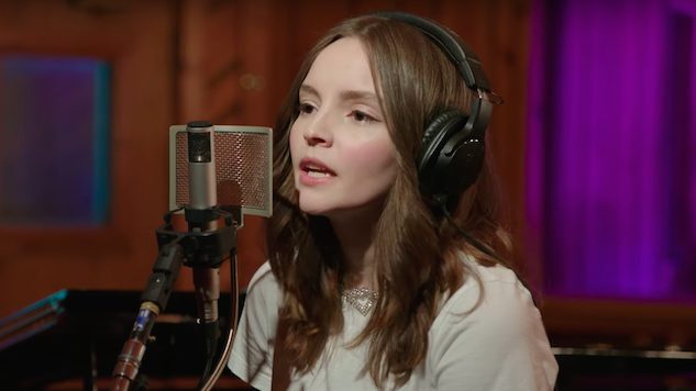 Watch Chvrches’ Cover of Beyonce’s “XO”