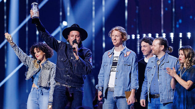 Watch Arcade Fire Perform “Everything Now” at the 2018 Juno Awards