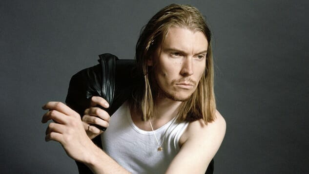 Alex Cameron Unveils NSFW “Studmuffin96” Video, Extends North American Tour