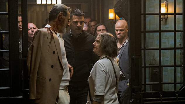 See What Happens When Medical Care and Crime Collide in First Hotel Artemis Trailer