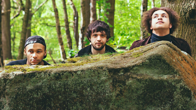 Exclusive: English Psych-Rockers GRDNS Share Spellbinding New Track, “Roulette Love Gun”