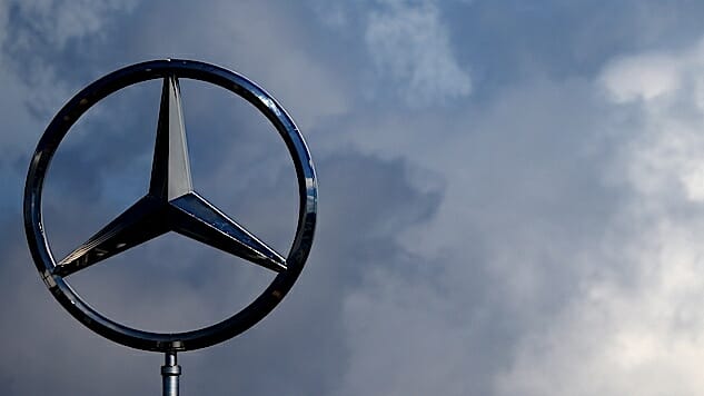 Now Trump Has a Beef Against Mercedes-Benz, May Ban German Luxury Cars