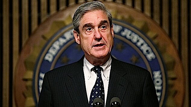 Mueller’s Crossing: This Is Who The Special Counsel Will Go After Next