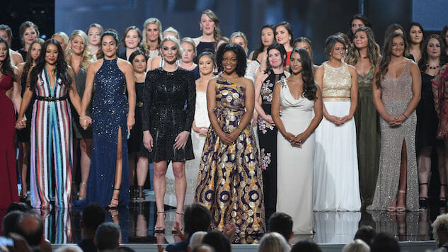 Olympic Gymnast Aly Raisman and 141 Fellow “Sister Survivors” Accept Courage Award at the ESPYS
