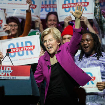 Bernie Sanders and Elizabeth Warren Both Stand to Benefit From Announcing First. Who Will Take the Leap?