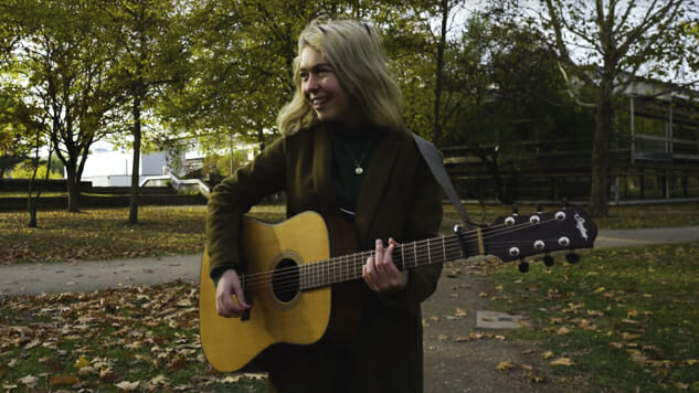 Watch Snail Mail Perform “Heat Wave” Live While Walking Through a Park
