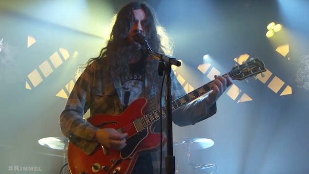 Watch Kurt Vile Perform “Loading Zones” on Jimmy Kimmel Live!