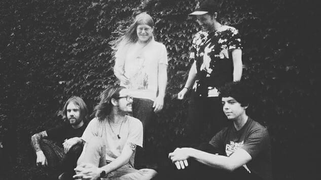Daily Dose: Holy Wave, “Dixie Cups”