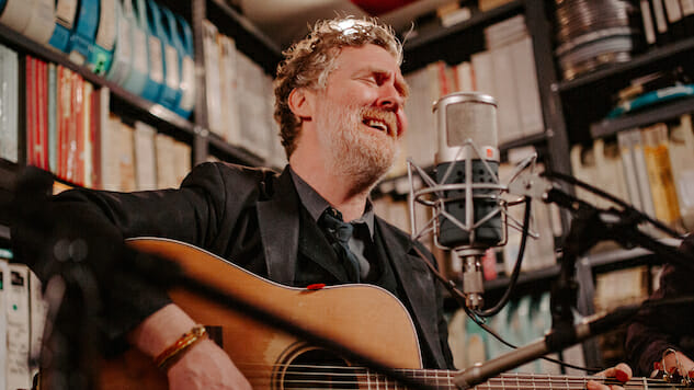 “Now let’s break it”: How Glen Hansard Deconstructed His Songwriting Process and Returned with His Best Solo Album Yet
