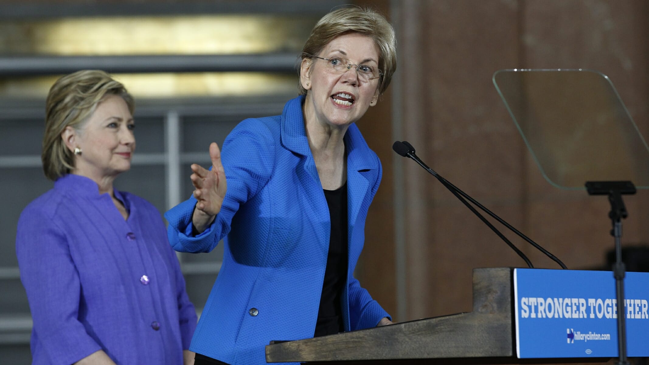 This Weird WaPo Hit Piece on Elizabeth Warren Is More Proof That No One Learned Anything from 2016