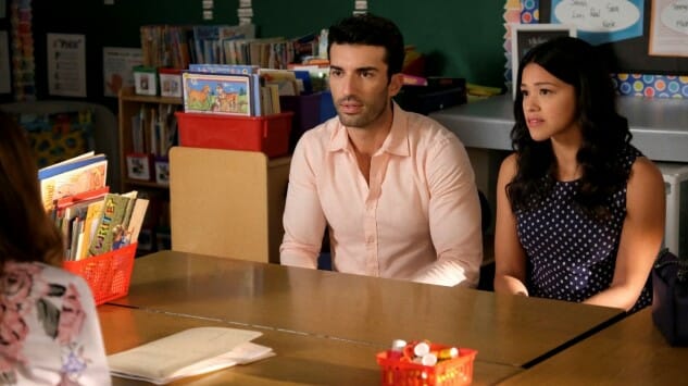 Jane the Virgin Has Trouble Reading the Room in “Chapter Ninety-One”