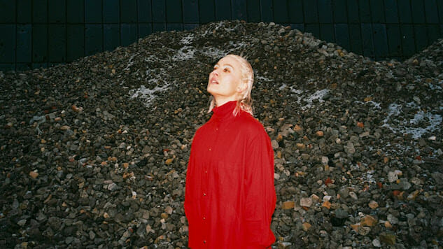 Daily Dose: Cate Le Bon, “Daylight Matters”