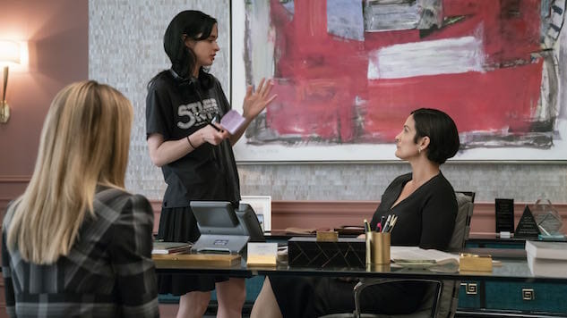 Krysten Ritter Flexes Her Directing Skills in Behind-the-Scenes Clip from Final Season of Jessica Jones