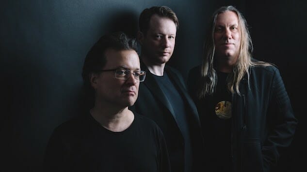 Violent Femmes Release “Another Chorus,” New Single from Hotel Last Resort