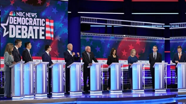 The Funniest Tweets about the Second Democratic Debate—Including Too Many Marianne Williamson Jokes