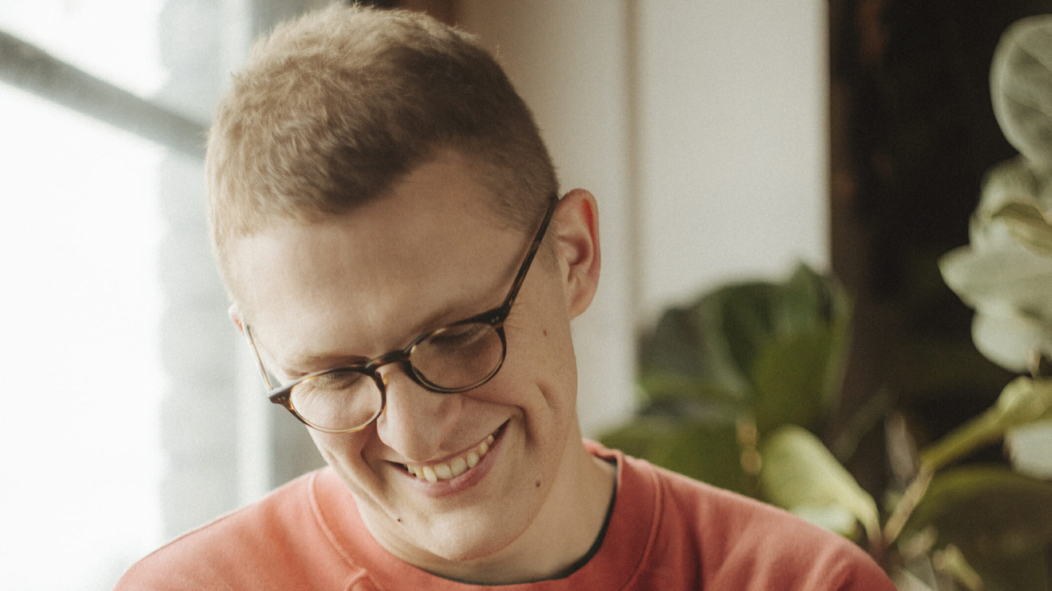 Floating Points Shares Bubbling New Song “Coorabell,” Extended Mix of “LesAlpx”