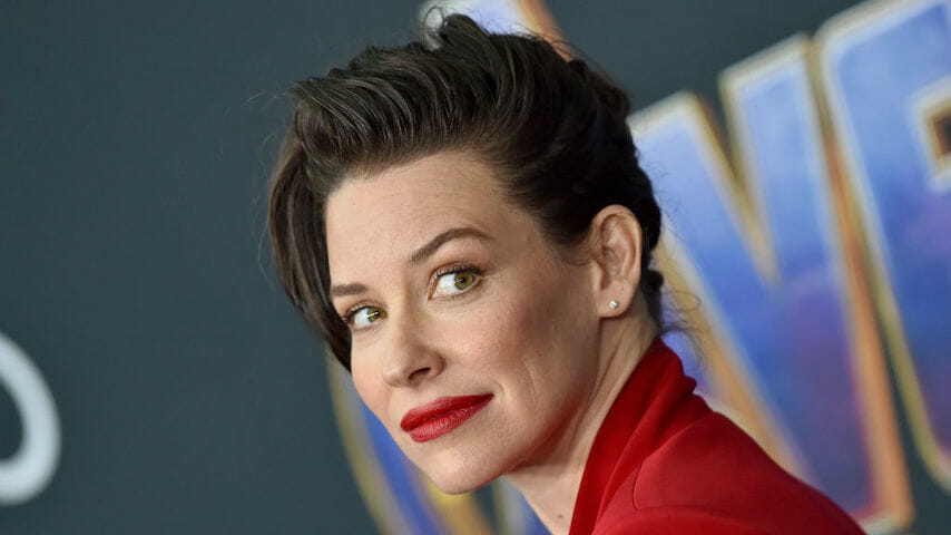 Evangeline Lilly Won’t Practice Social Distancing, Despite Living with Her Immunocompromised Father