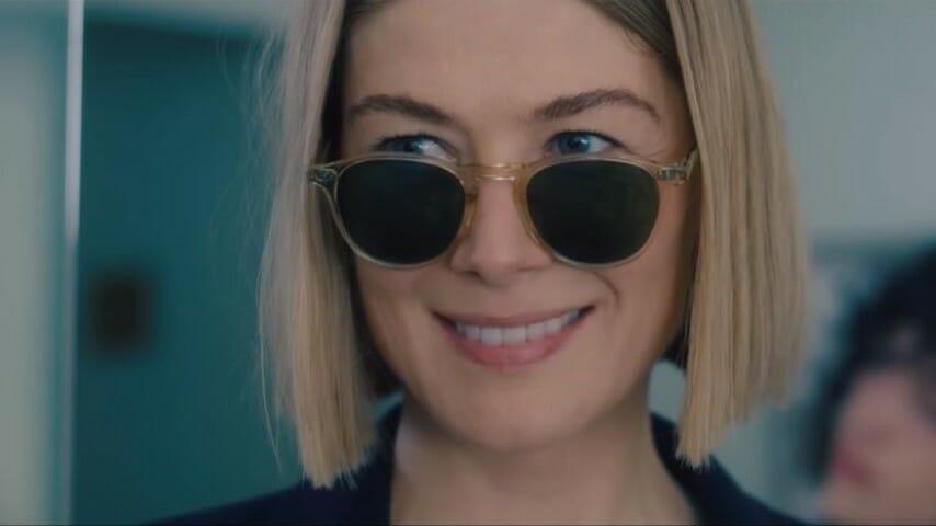 Rosamund Pike Is a Grinning Psycho in Trailer for Netflix’s I Care a Lot