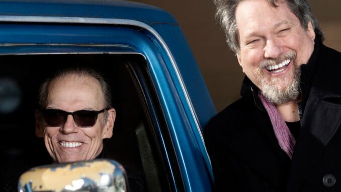 Exclusive: Watch John Hiatt and Jerry Douglas Play “Mississippi Phone Booth”