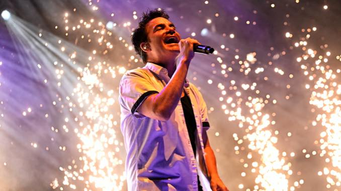 Train’s Pat Monahan Marks 20 Years of Drops of Jupiter with Soul Vacation