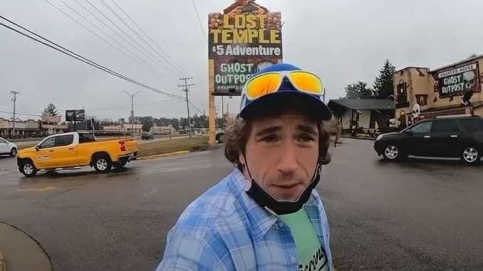 Conner O’Malley Scours the Haunted Houses of Wisconsin Dells to Find the Best Free Pulled Pork
