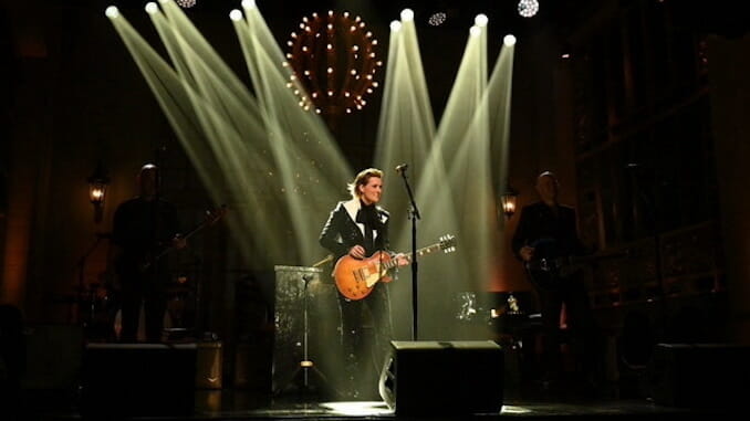 Watch Brandi Carlile Perform “Broken Horses” and “Right On Time” on SNL