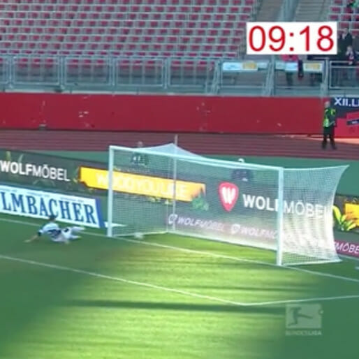Watch FC Nurnberg Score with a Nine-Second Counter Attack