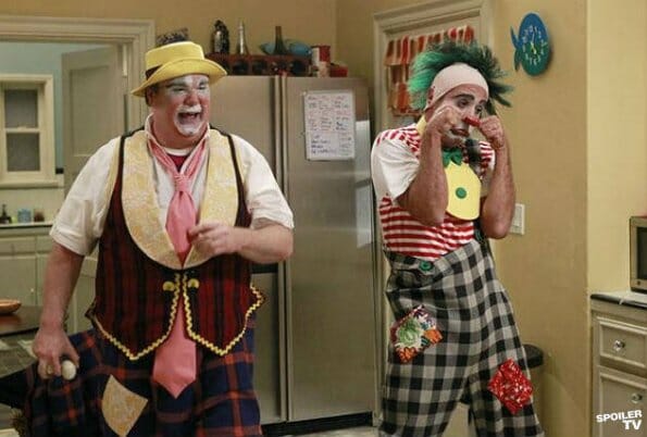 Modern Family: “Send Out the Clowns” (Episode 3.18)