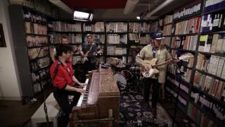 Low Cut Connie - Dirty Water