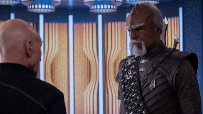 When In Doubt, Beam Them Up: Star Trek‘s Desperate Crossover History