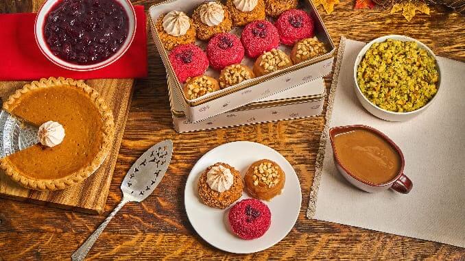 You Can Experience a Range of Thanksgiving Flavors in a Doughnut Flight