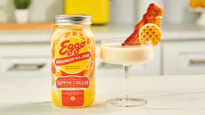 Tasting: Eggo Brunch In A Jar Sippin’ Cream