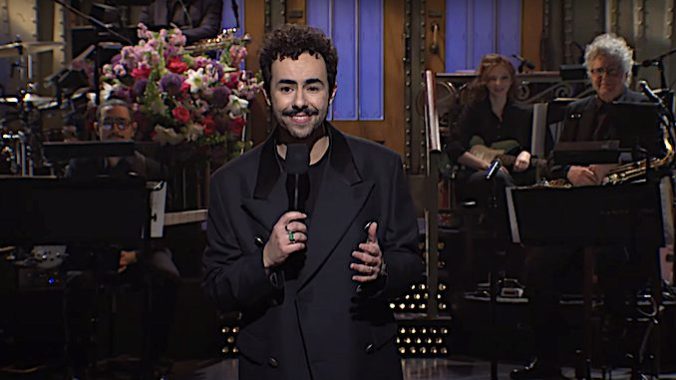 Ramy Youssef’s a Charmer, but Saturday Night Live Stays Dull