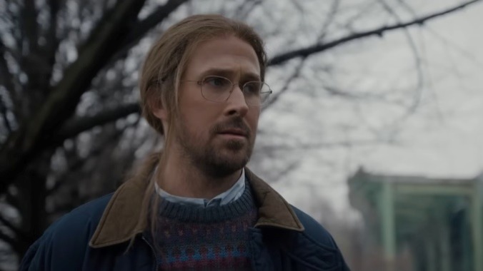 Ryan Gosling Obsesses Over Fonts Again in SNL‘s “Papyrus 2”