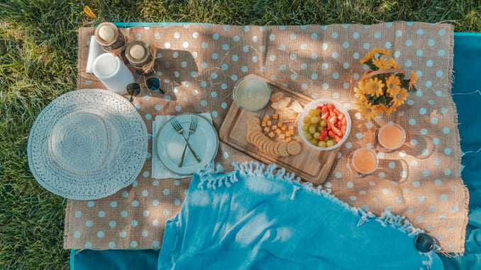 The Best Foods To Bring To Your Next Picnic