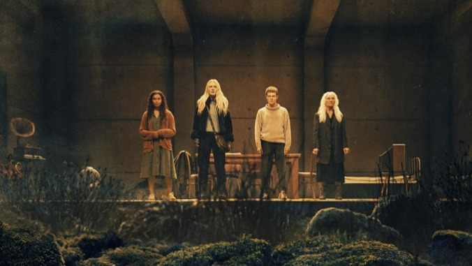 A New Shyamalan Watches The Watchers, But Doesn’t Bring Them to Life