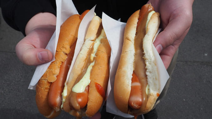 The Icelandic Hot Dog That Made My Very Inconvenient Missed Flight Connection Worth It