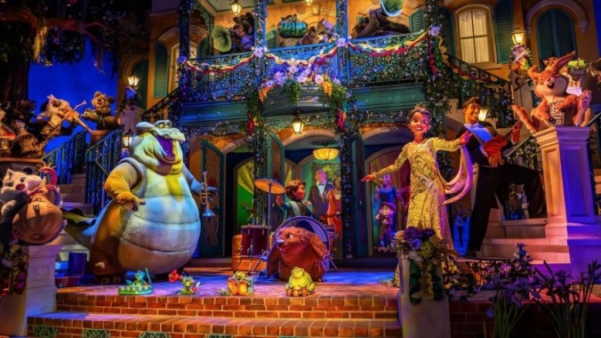 The 10 Best Attractions at Disneyland