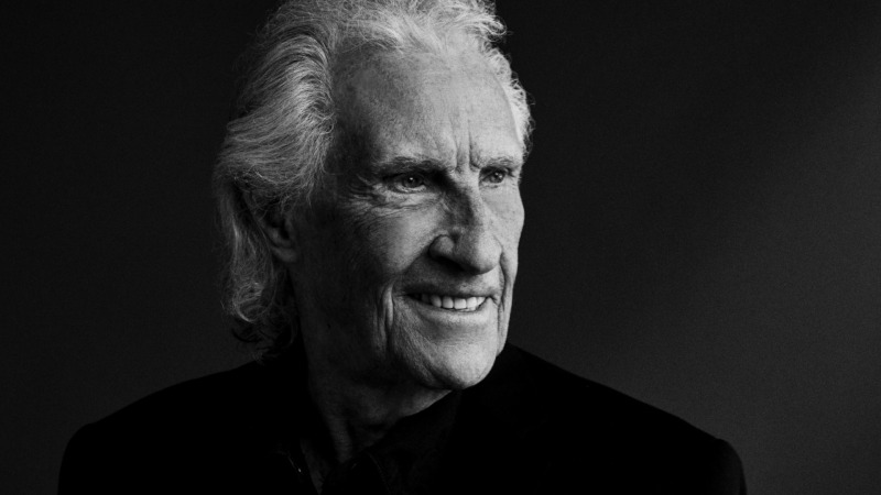 Bill Medley: Country Covers Delivered Straight From the Heart