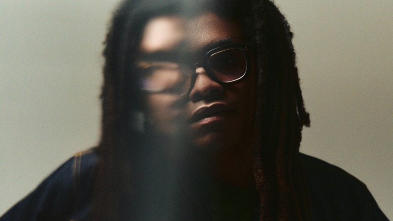 Exclusive: Listen to Brandon’s New Single “Seeing Stars”