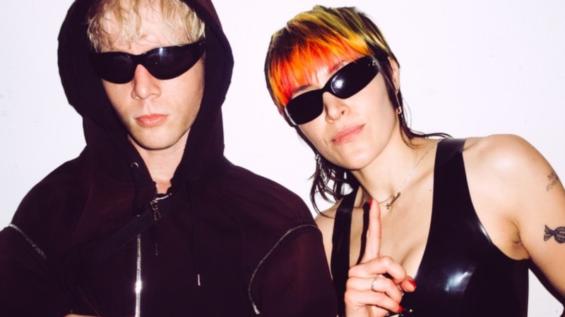 Exclusive: Sextile Share Music Video For “Women Respond to Bass”
