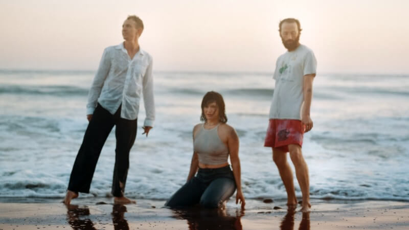 Big Thief Announce New Album Double Infinity: Listen to “Incomprehensible”