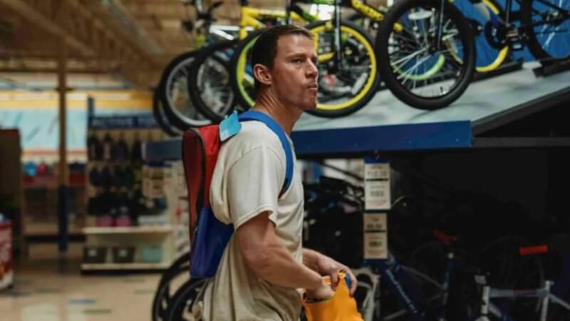 Channing Tatum Hides from the Law in a Toys ‘r’ Us in First Trailer for Roofman