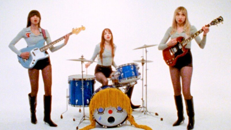 Tchotchke Announce Playin’ Dumb, Share “Poor Girl”